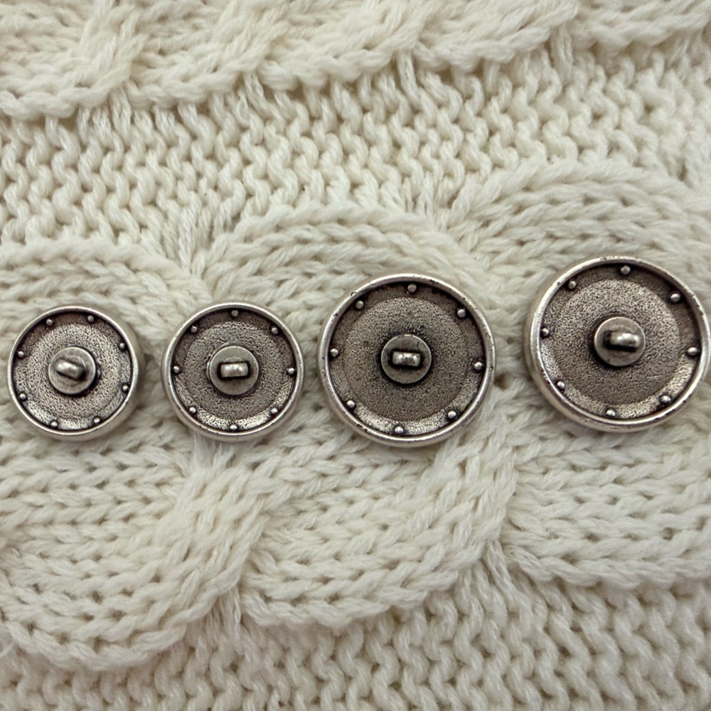 Authentic Chanel CC Buttons – Graduated Set - Picture 2 of 3